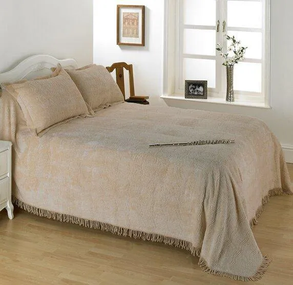 Candlewick Bedspread Geneva - Barley