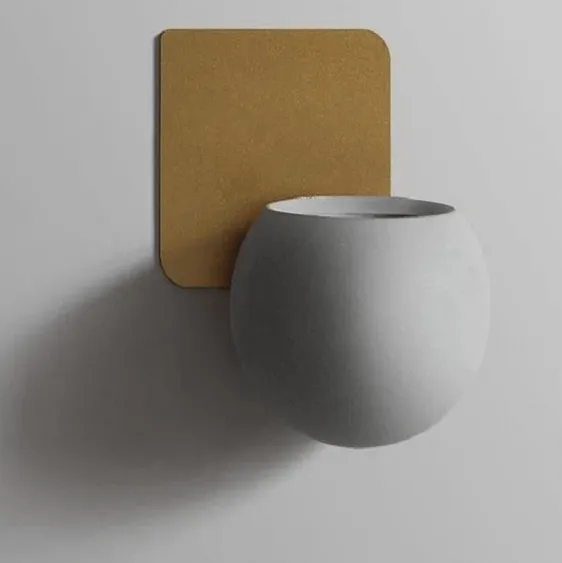 Christophe - Modern Wall Planter