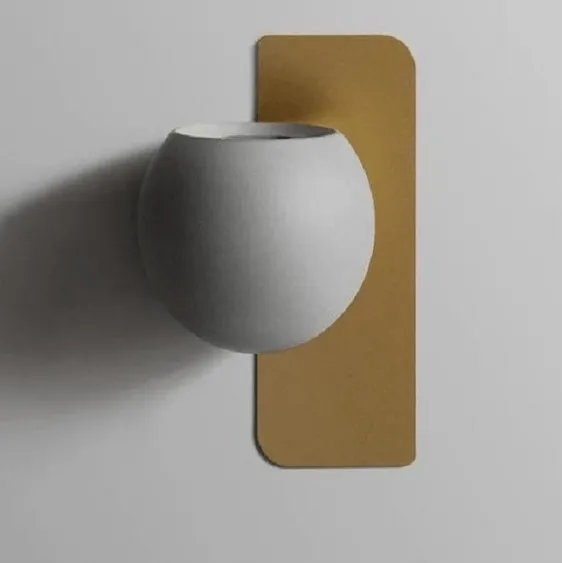 Christophe - Modern Wall Planter