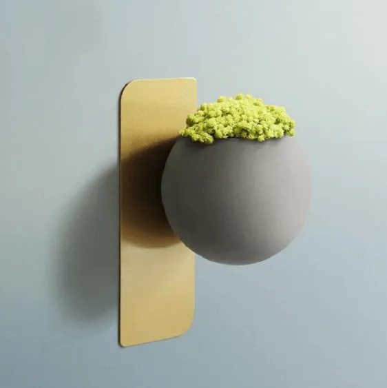 Christophe - Modern Wall Planter