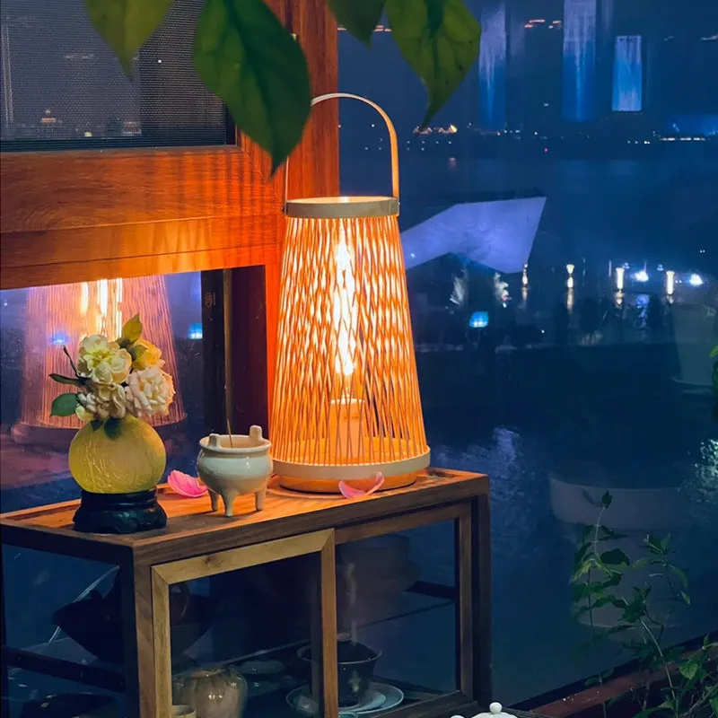 Japanese Simple Bamboo Weaving Lantern 1-Light Portable Table Lamp