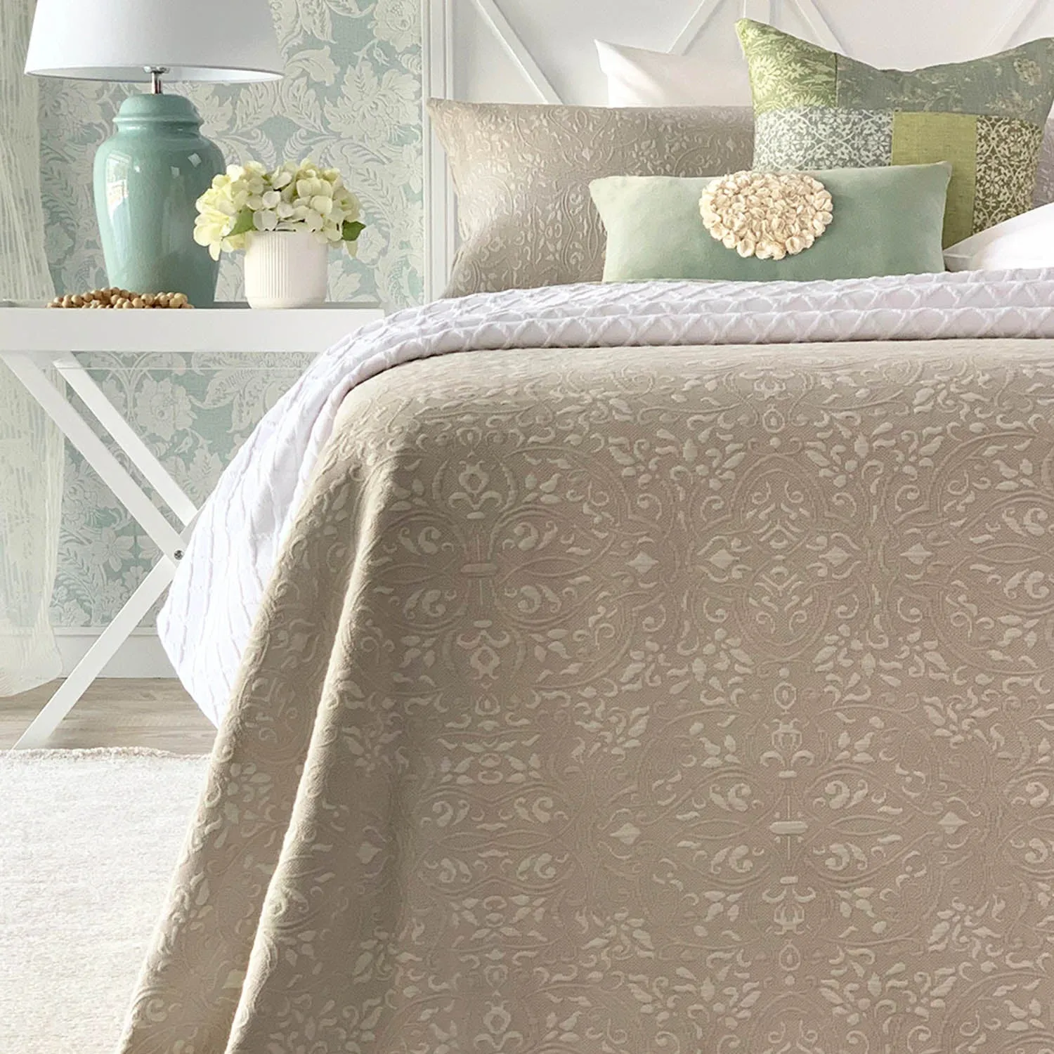 Linensmith Allegra Bedspread Set Stone