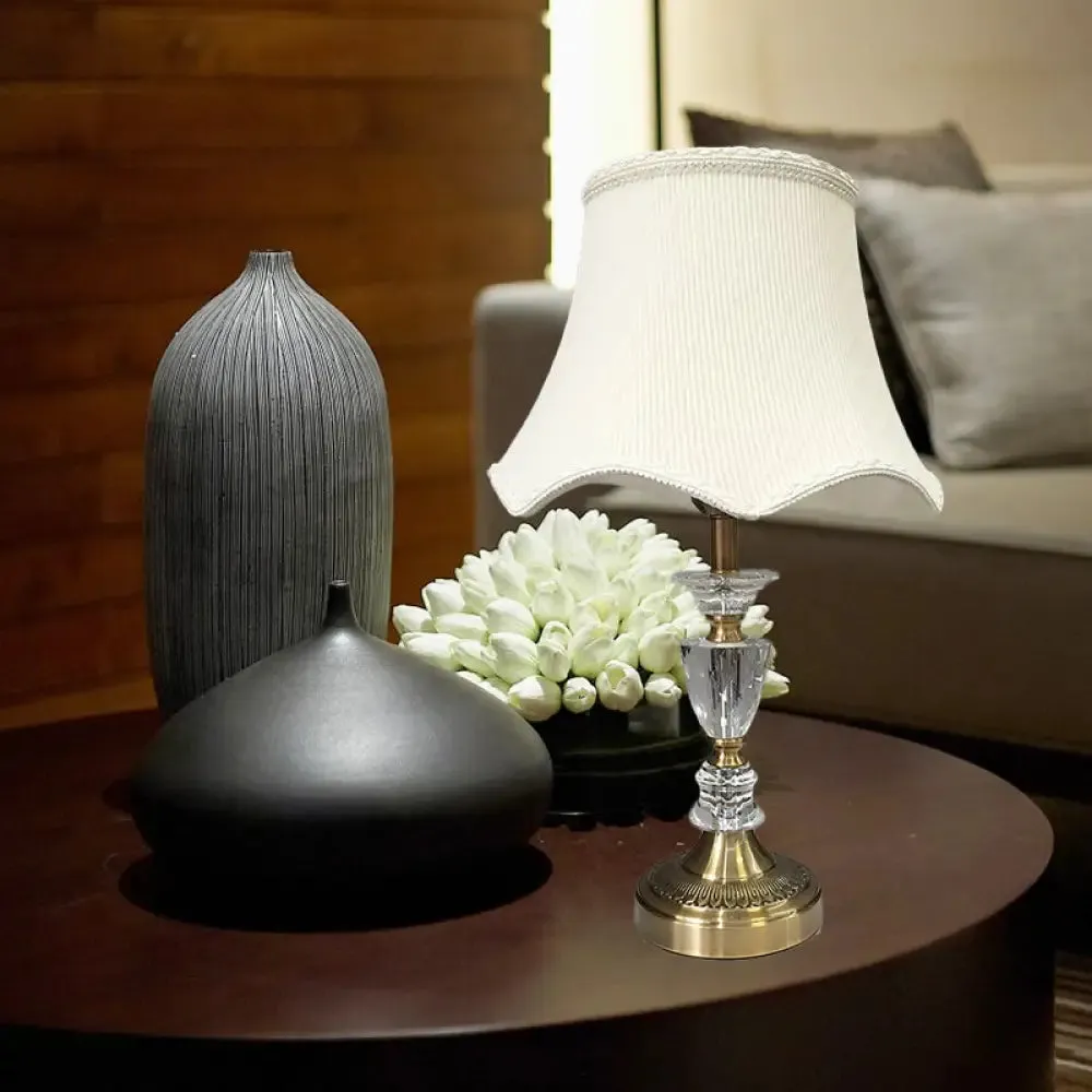 Scalloped Table Lamp with Faceted Crystal, Modern 1 Head Nightstand Light in Gold